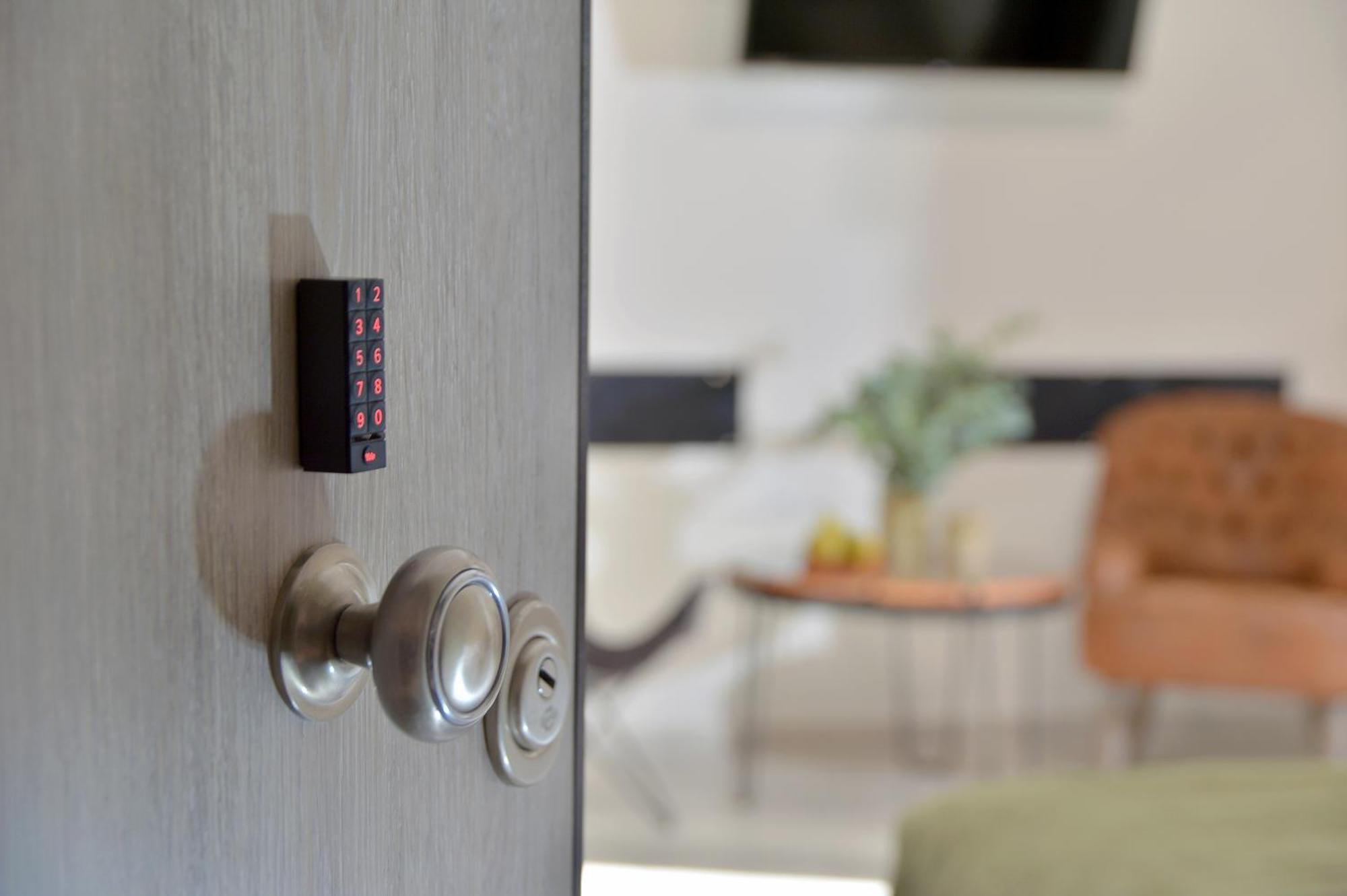 Alekos Apartments 2 Netflix, Self Check-In Афины Экстерьер фото